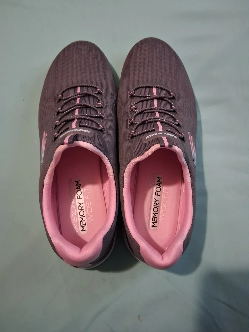 🩶🩷 NWOT Womens Skechers Gray Pink Slide On Sneakers 8.5 Casual Walking Fashion